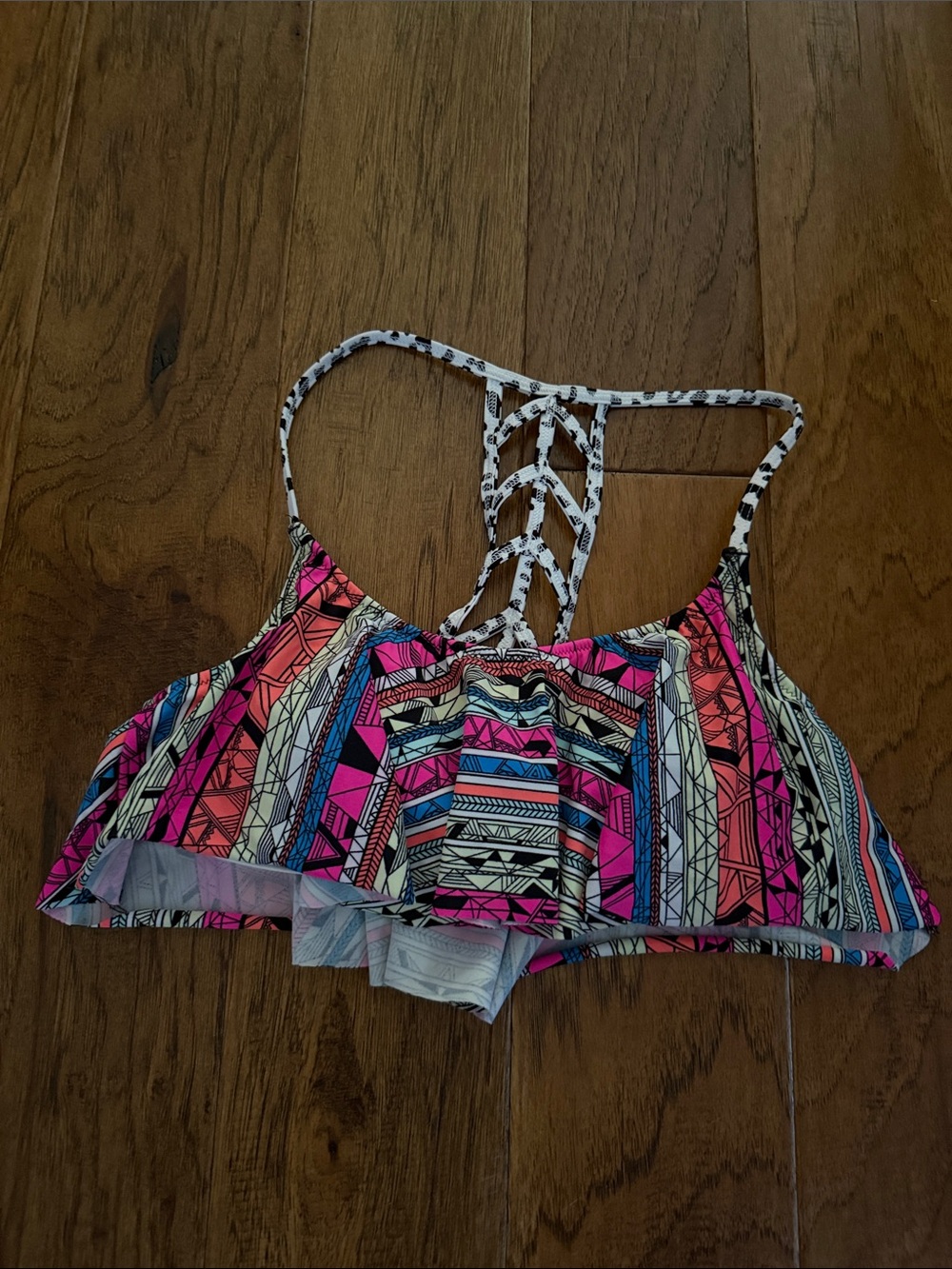 PINK Victoria’s Secret Colorful Tribal Print Flounce Bikini Top 🌺☀️